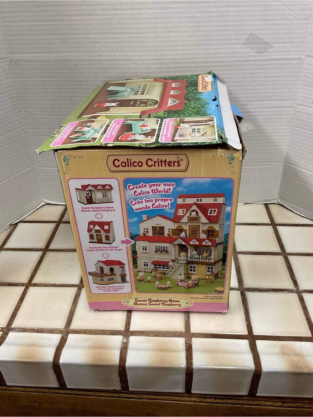 Calico Critters Sweet Raspberry Home - Picture 3 of 10